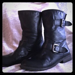 Steve Madden Temmpt Booties
